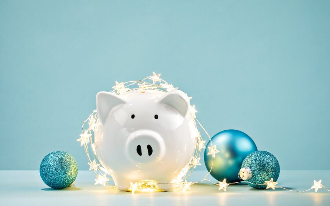 5 Budgeting Tips to Sleigh The Holidays