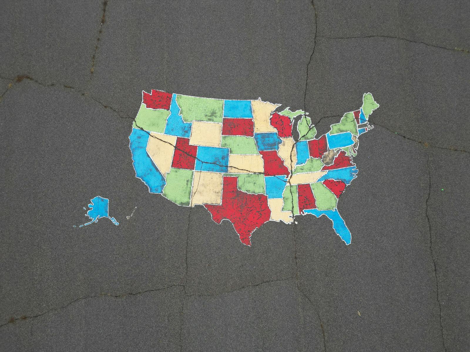 20 States Crushed by the Highest Student Loan Debt in 2025
